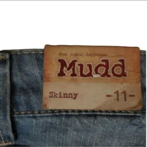 NWT LOVE, PEACE, HAPPINES, MUDD Size 11 skinny jeans - Picture 2 of 8